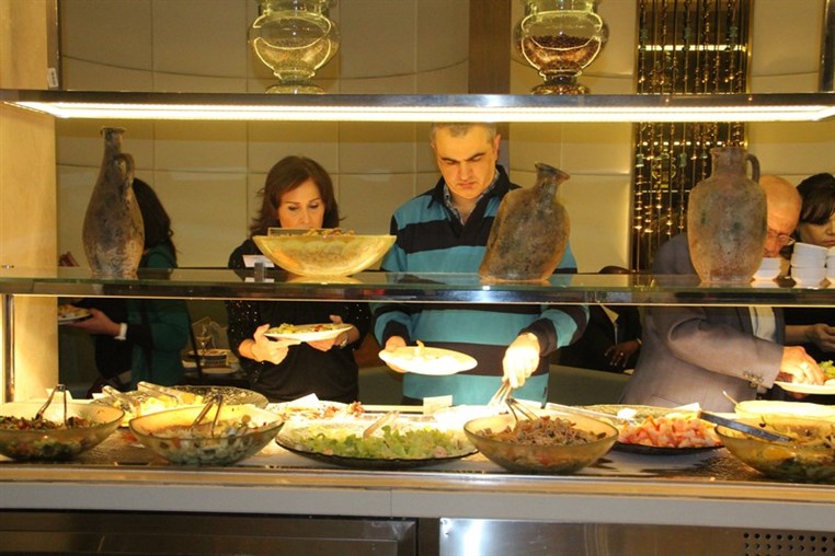 Oriental Diner at Mosaic